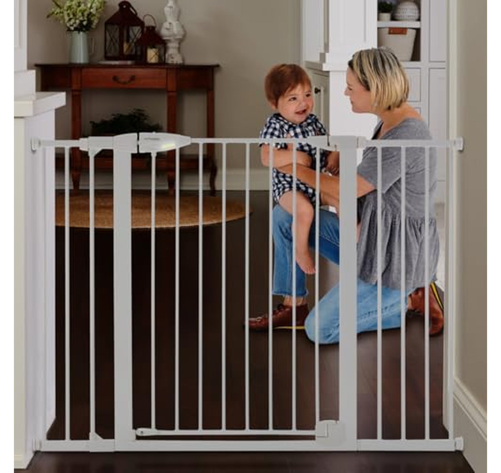 Extra Wide Glow Handle Pressure Mounted Baby Gate