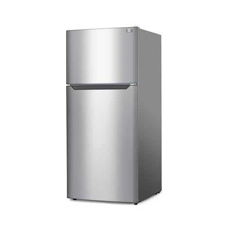 BLACK+DECKER 18.1 Cu Ft Top Freezer Refrigerator Icemaker