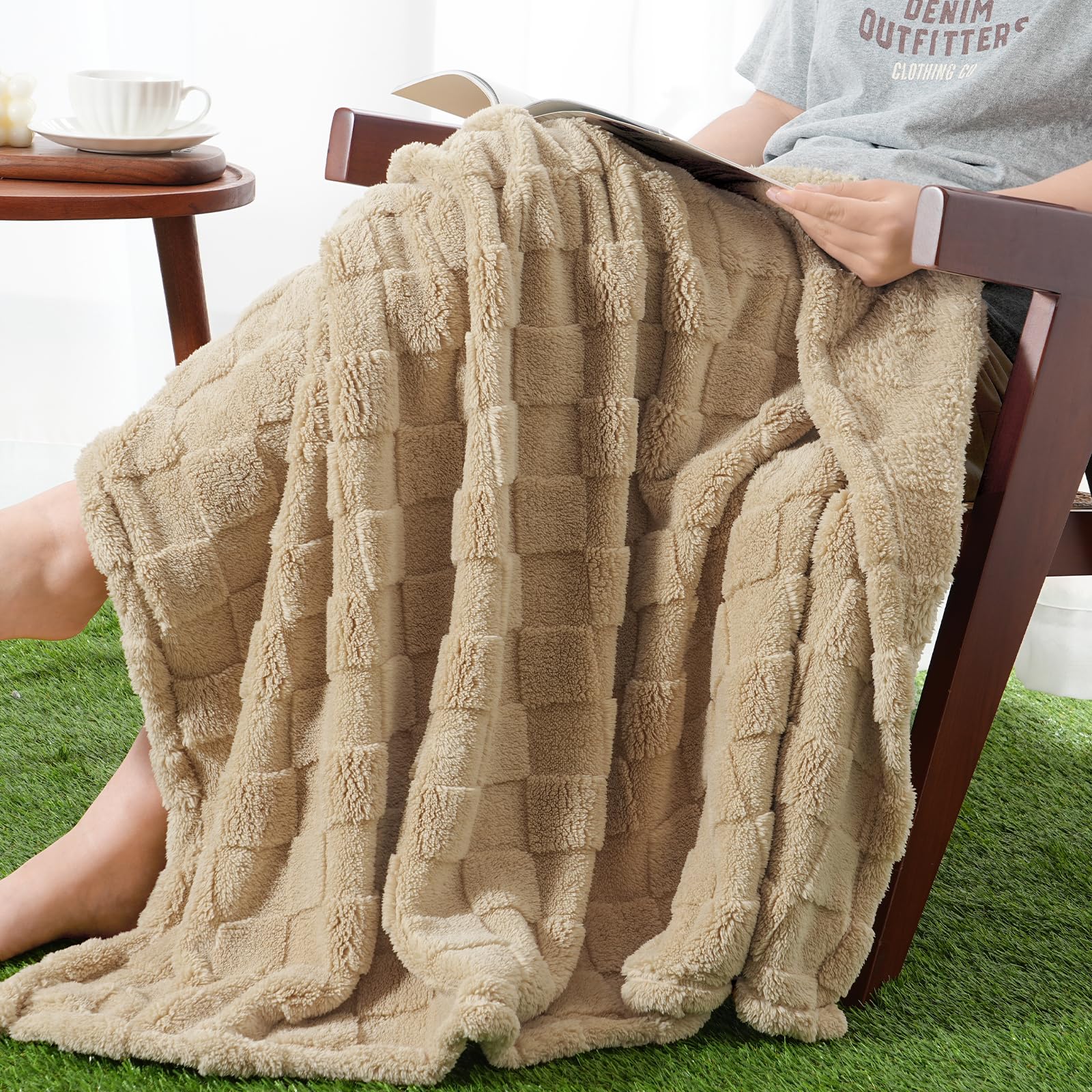 Ultra Soft Fleece Throw Blanket - Pale Khaki