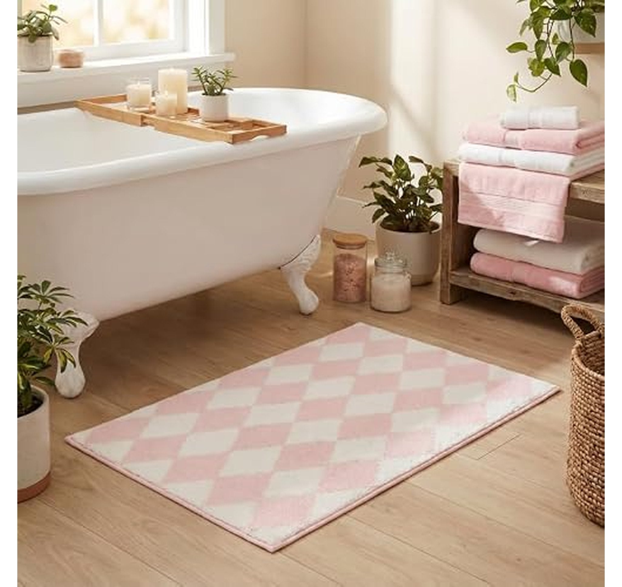 Diamond Pattern Bathroom Rug Bath Mat 24" x 16"