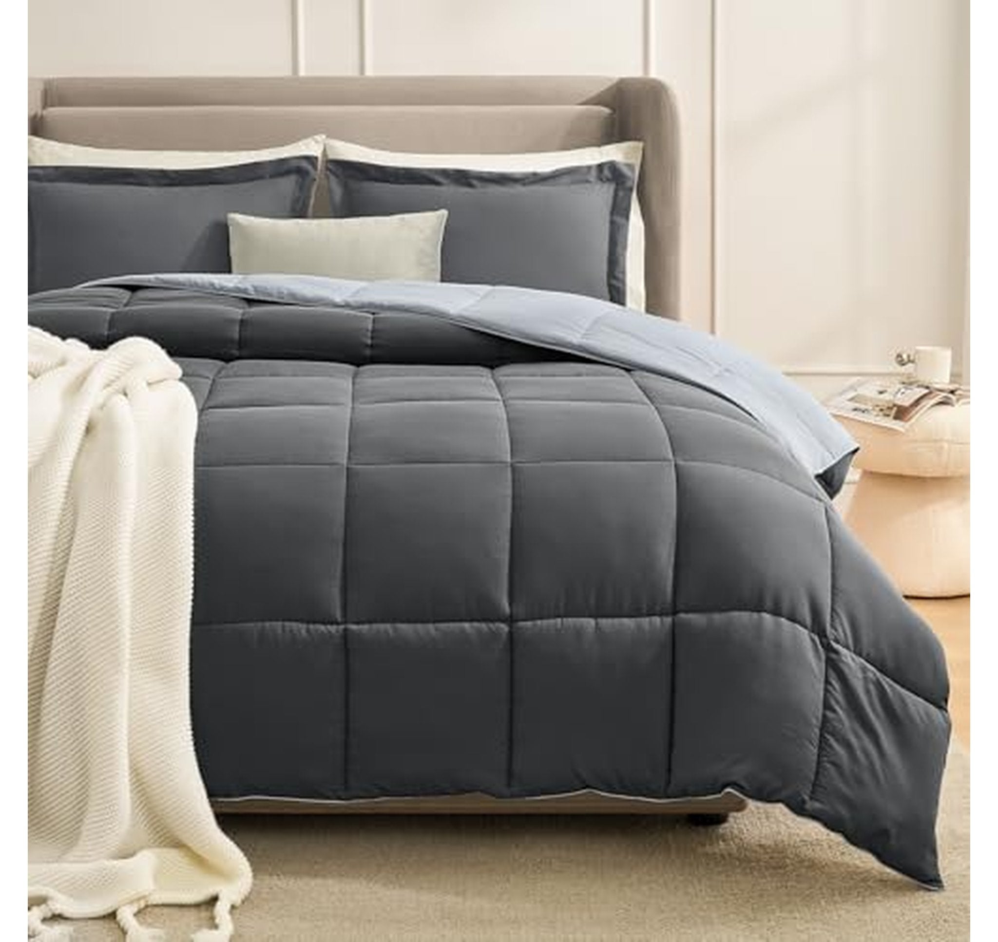 Queen Lightweight Down Alternative Comforter Set